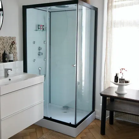 Appartement Ni Fravi Apartments, West
