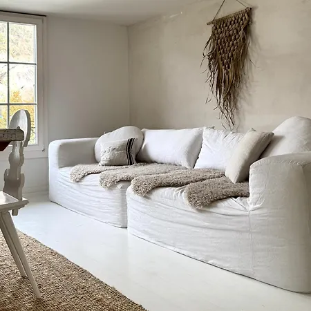 Ni Fravi Apartments, West * Интерлакен