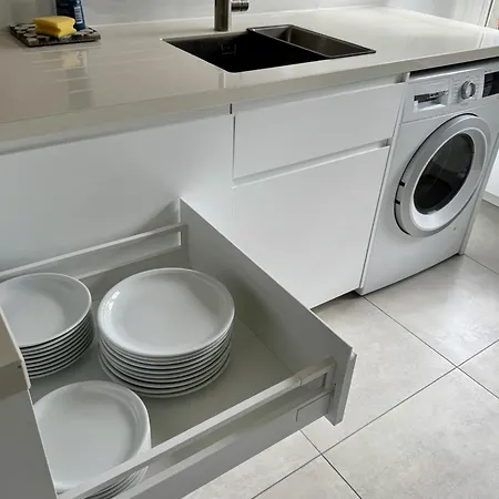 Ni Fravi Apartments, West Апартаменты Интерлакен