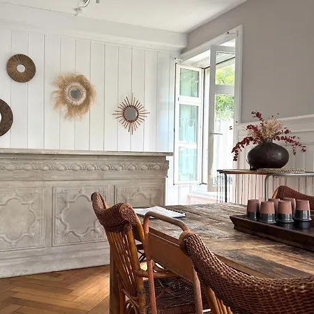 Appartement Ni Fravi Apartments, West